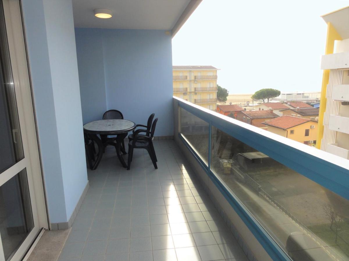 Residence Eurostar Bibione Exterior photo